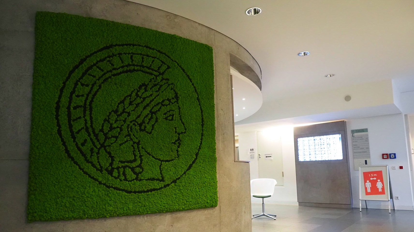 Moosbild aus Island Moos mit Logo Max Planck Institut